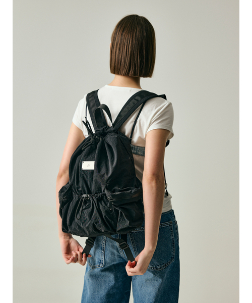 Salad bowls（サラダボール）の「LIGHT STREET SMALL BACKPACK [BLACK]（バックパック/リュック・レディース・ブラック・FREE）」の6枚目の写真