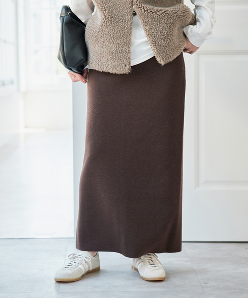 Spick & Span(スピックアンドスパン)の「《追加》ミラノリブニットスカート(スカート・レディース・チャコールグレー/ブラック/ブラウン・36/38)」の3枚目の写真