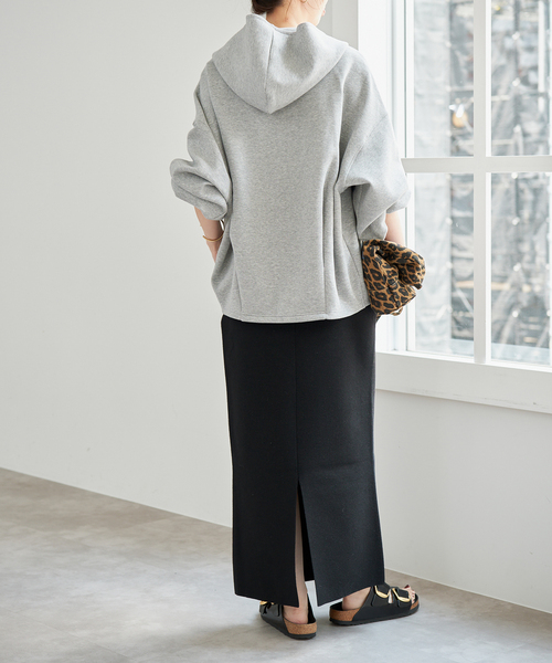 Spick & Span(スピックアンドスパン)の「《追加》ミラノリブニットスカート(スカート・レディース・チャコールグレー/ブラック/ブラウン・36/38)」の13枚目の写真