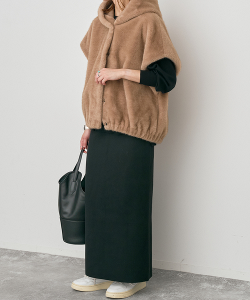Spick & Span(スピックアンドスパン)の「《追加》ミラノリブニットスカート(スカート・レディース・チャコールグレー/ブラック/ブラウン・36/38)」の17枚目の写真