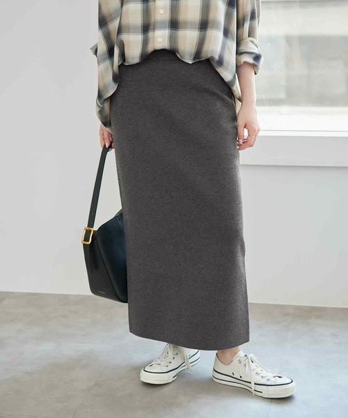 Spick & Span(スピックアンドスパン)の「《追加》ミラノリブニットスカート(スカート・レディース・チャコールグレー/ブラック/ブラウン・36/38)」の22枚目の写真