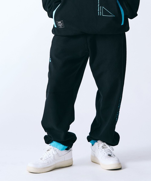 reversal.dogi.design.works(リバーサル・ドーギ・デザイン・ワークス)の「<reversal/リバーサル>EMBROIDERY COLOR FLEECE PANTS(スウェットパンツ・メンズ・ターコイズブルー/ブラック/パープル・LARGE/MEDIUM/X-LARGE)」の19枚目の写真