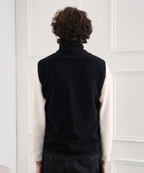 TAKEO KIKUCHI（タケオキクチ）の「TKDWフリースベスト（ベスト・メンズ・ブラック・02/03）」の5枚目の写真