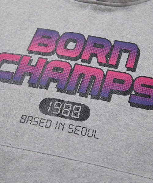 BORN CHAMPS（ボーンチャンプス）の「BC フューチャーロゴ フードパーカー B22FT01GY（パーカー・レディース・その他・LARGE/MEDIUM/SMALL）」の5枚目の写真