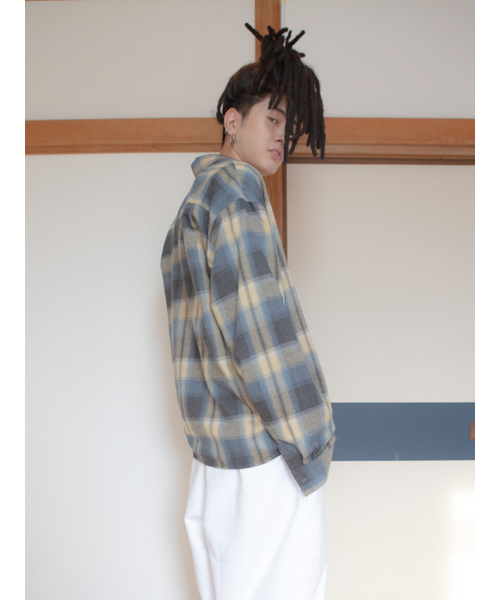 GOZER(ゴーザー)の「OVERSIZED FLANNEL CHECK SHIRTS_LIGHT BLUE(シャツ/ブラウス・メンズ・ライトブルー・ONE SIZE)」の5枚目の写真