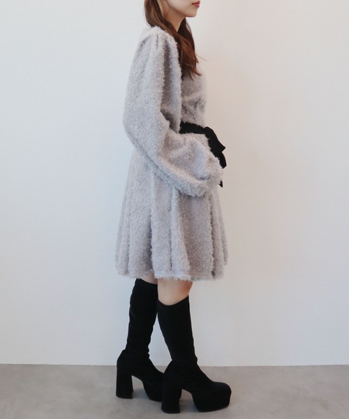 CECIL McBEE(セシルマクビー)の「プードルリボンベルトミニワンピース(ワンピース・レディース・ベージュ/アイボリー/ブラック/グレー・MEDIUM)」の12枚目の写真