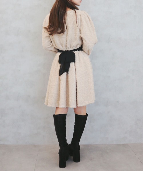 CECIL McBEE(セシルマクビー)の「プードルリボンベルトミニワンピース(ワンピース・レディース・ベージュ/アイボリー/ブラック/グレー・MEDIUM)」の15枚目の写真