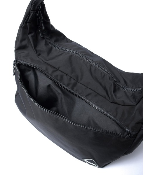TOUR SHOULDER BAG（ショルダーバッグ）｜F.C.Real Bristol（エフシー