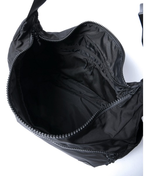 TOUR SHOULDER BAG（ショルダーバッグ）｜F.C.Real Bristol（エフシー