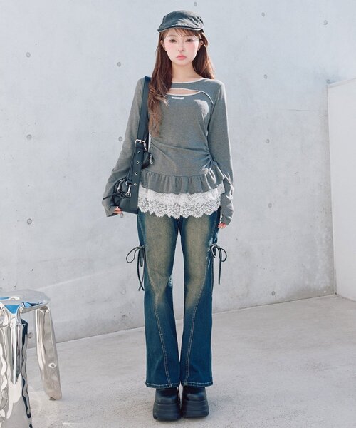 OLIVE des OLIVE（オリーブデオリーブ）の「美脚ストレッチフレアデニムパンツ（デニムパンツ・レディース・ブルー/サックスブルー/ピンク・MEDIUM/SMALL）」の15枚目の写真