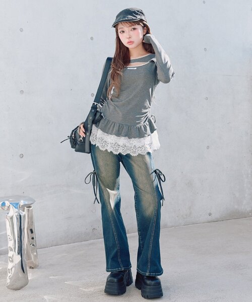 OLIVE des OLIVE（オリーブデオリーブ）の「美脚ストレッチフレアデニムパンツ（デニムパンツ・レディース・ブルー/サックスブルー/ピンク・MEDIUM/SMALL）」の16枚目の写真