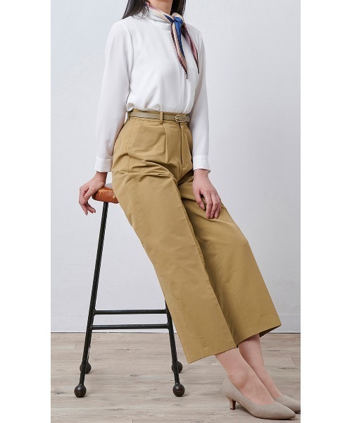 AOYAMA(アオヤマ)の「ストレートパンツ《WEB限定》(その他パンツ・レディース・ベージュ/カーキ・M/L)」の7枚目の写真