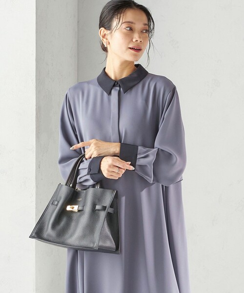 VIOLAd'ORO(ヴィオラドーロ)の「VIOLAd’ORO:金具付き トート(ショルダーバッグ・レディース・キャメル/ブラック・ONE SIZE)」の14枚目の写真