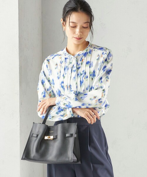 VIOLAd'ORO(ヴィオラドーロ)の「VIOLAd’ORO:金具付き トート(ショルダーバッグ・レディース・キャメル/ブラック・ONE SIZE)」の16枚目の写真