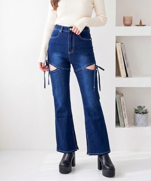 FUN(ファン)の「サイドカットリボンパンツ(デニムパンツ・レディース・ブルー/ブラック/ネイビー・L/M/S)」の3枚目の写真