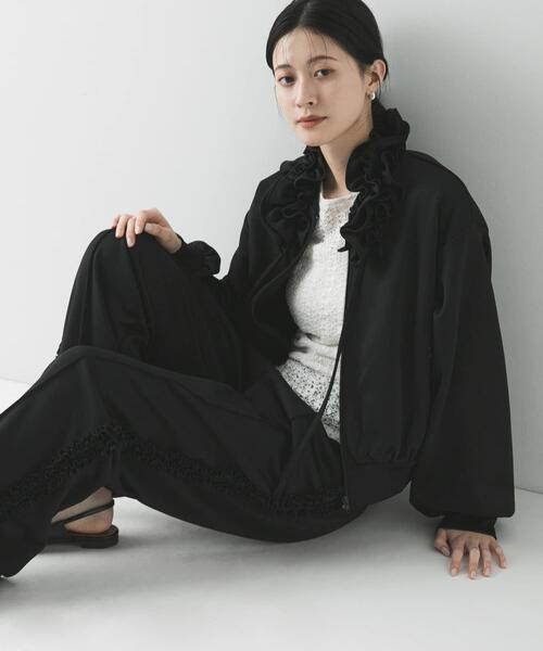 crinkle crinkle crinkle(クリンクルクリンクルクリンクル)の「『別注』crinkle crinkle crinkle×URBAN RESEARCH FRILL COLLER TRACK JACKET(ブルゾン・レディース・ブラック・FREE)」の9枚目の写真