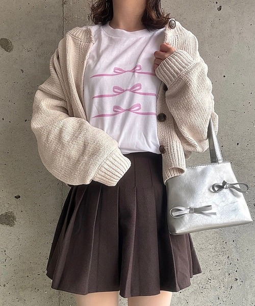 etta(エタ)の「ピンクガーリーリボンロンT/長袖Tシャツ(Tシャツ/カットソー・レディース・ホワイト・MEDIUM/LARGE/SMALL)」の2枚目の写真