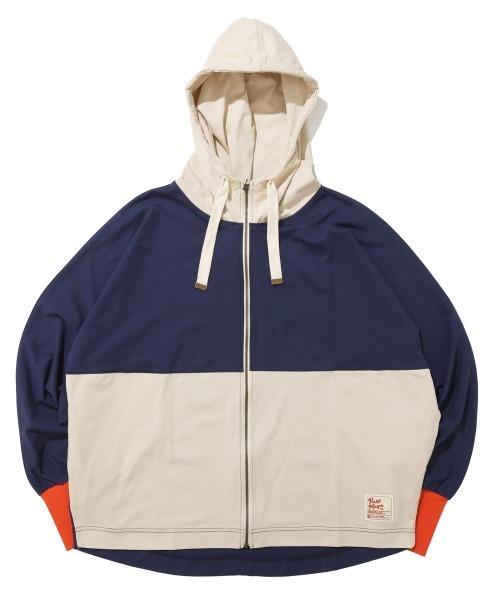 KRIFF MAYER Lady's Collection（クリフメイヤーレディースコレクション）の「【日焼け対策･接触冷感】冷涼UVカットドルマンパーカー（パーカー・レディース・カラフル/レッド/ネイビー/ナチュラル/ブラック・LARGE/MEDIUM）」の13枚目の写真