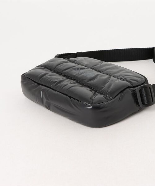 THE NORTH FACE(ザノースフェイス)の「【THE NORTH FACE】CHUBBY CROSS BAG MININN2PQ66J(ショルダーバッグ・メンズ・ブラック・FREE)」の3枚目の写真