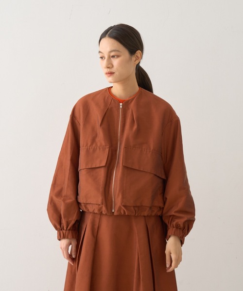 DESIGNWORKS（デザインワークス）の「ノーカラービッグポケットツイルショートブルゾン（ブルゾン・レディース・ブラック・38）」の5枚目の写真