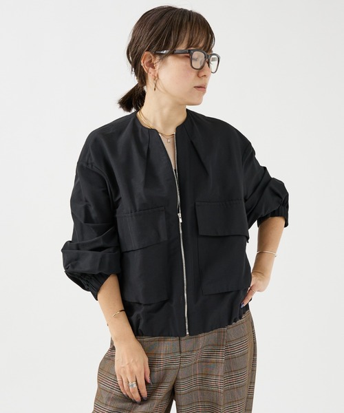 DESIGNWORKS（デザインワークス）の「ノーカラービッグポケットツイルショートブルゾン（ブルゾン・レディース・ブラック・38）」の9枚目の写真