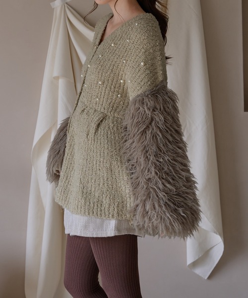 shaggy sleeve peplum knit / シャギースリーブペプラムニット（ニット