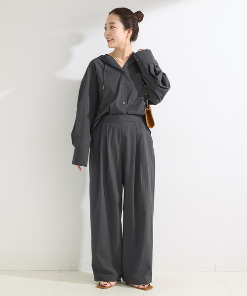 B.C STOCK(ベーセーストック)の「《2点セット》ウォッシャブル / 撥水フードシャツ/パンツSET UP(その他パンツ・レディース・ベージュ/ブラック・FREE)」の3枚目の写真