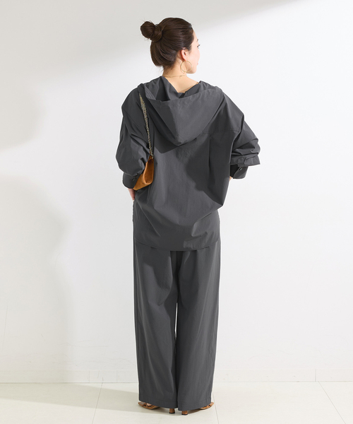 B.C STOCK(ベーセーストック)の「《2点セット》ウォッシャブル / 撥水フードシャツ/パンツSET UP(その他パンツ・レディース・ベージュ/ブラック・FREE)」の5枚目の写真