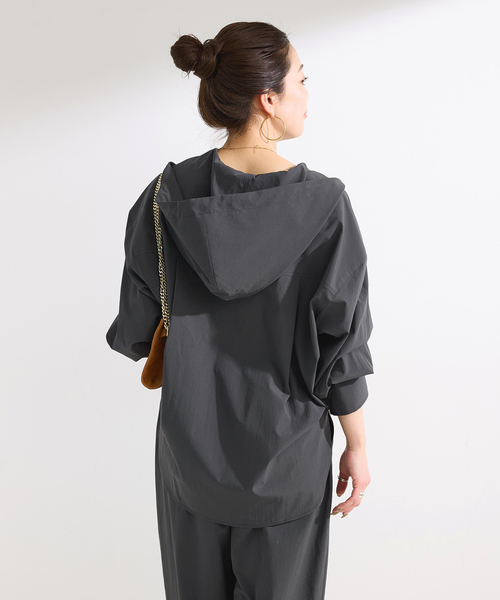 B.C STOCK(ベーセーストック)の「《2点セット》ウォッシャブル / 撥水フードシャツ/パンツSET UP(その他パンツ・レディース・ベージュ/ブラック・FREE)」の8枚目の写真