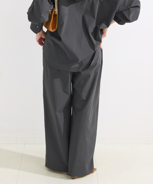B.C STOCK(ベーセーストック)の「《2点セット》ウォッシャブル / 撥水フードシャツ/パンツSET UP(その他パンツ・レディース・ベージュ/ブラック・FREE)」の11枚目の写真