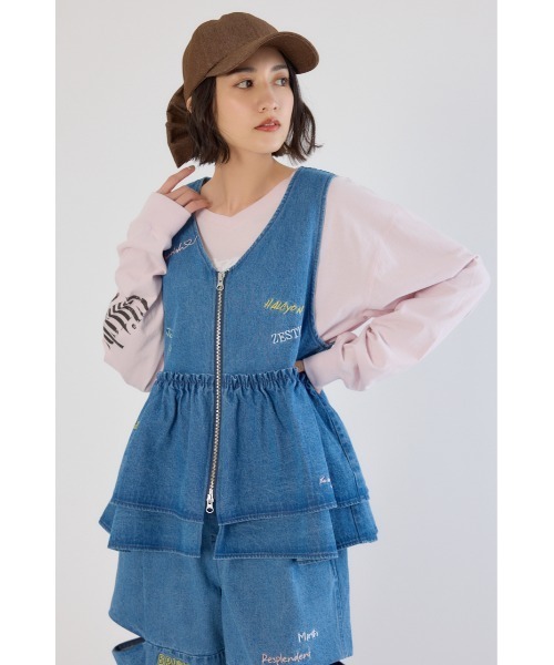RODEO CROWNS WIDE BOWL（ロデオクラウンズワイドボウル）の「embroideryフロントジップベスト（ベスト・レディース・ホワイト/ブラック/ブルー・FREE）」の17枚目の写真