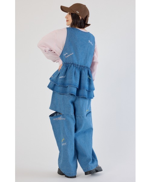 RODEO CROWNS WIDE BOWL（ロデオクラウンズワイドボウル）の「embroideryフロントジップベスト（ベスト・レディース・ホワイト/ブラック/ブルー・FREE）」の21枚目の写真