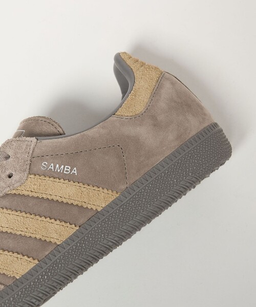 adidas Originals（アディダスオリジナルス）の「【別注】＜adidas Originals＞SAMBA OG スニーカー（スニーカー・レディース・モカ・22.5cm/23cm/23.5cm/24cm/24.5cm/25cm）」の14枚目の写真