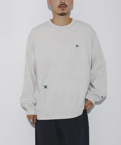URBAN RESEARCH（アーバンリサーチ）の「LOWERCASE　L/S TEE byFACEOKA（Tシャツ/カットソー・メンズ・グリーン/ホワイト/ブラック/オートミール・MEDIUM/LARGE/X-LARGE）」の3枚目の写真