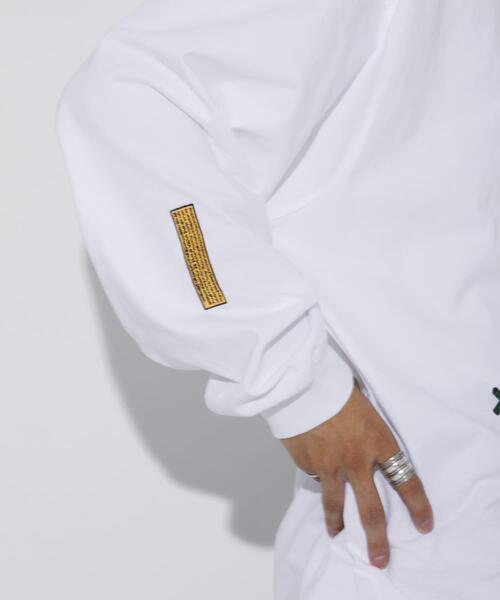 URBAN RESEARCH（アーバンリサーチ）の「LOWERCASE　L/S TEE byFACEOKA（Tシャツ/カットソー・メンズ・グリーン/ホワイト/ブラック/オートミール・MEDIUM/LARGE/X-LARGE）」の9枚目の写真