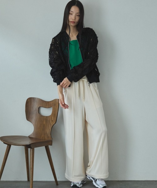 Doux archives(ドゥアルシーヴ)の「とろみ裏毛イージーパンツ(その他パンツ・レディース・ブルー/グレー/アイボリー・FREE)」の7枚目の写真