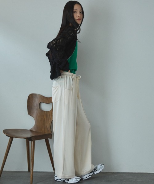 Doux archives(ドゥアルシーヴ)の「とろみ裏毛イージーパンツ(その他パンツ・レディース・ブルー/グレー/アイボリー・FREE)」の10枚目の写真