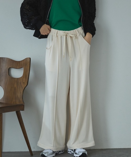 Doux archives(ドゥアルシーヴ)の「とろみ裏毛イージーパンツ(その他パンツ・レディース・ブルー/グレー/アイボリー・FREE)」の12枚目の写真