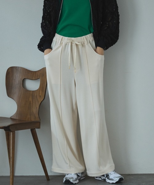 Doux archives(ドゥアルシーヴ)の「とろみ裏毛イージーパンツ(その他パンツ・レディース・ブルー/グレー/アイボリー・FREE)」の13枚目の写真