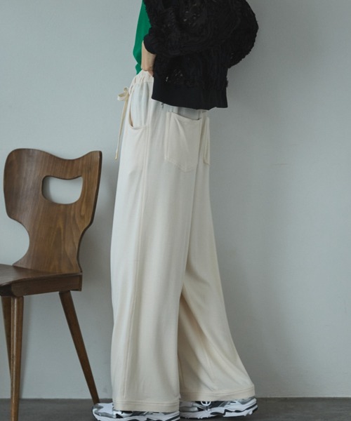 Doux archives(ドゥアルシーヴ)の「とろみ裏毛イージーパンツ(その他パンツ・レディース・ブルー/グレー/アイボリー・FREE)」の16枚目の写真