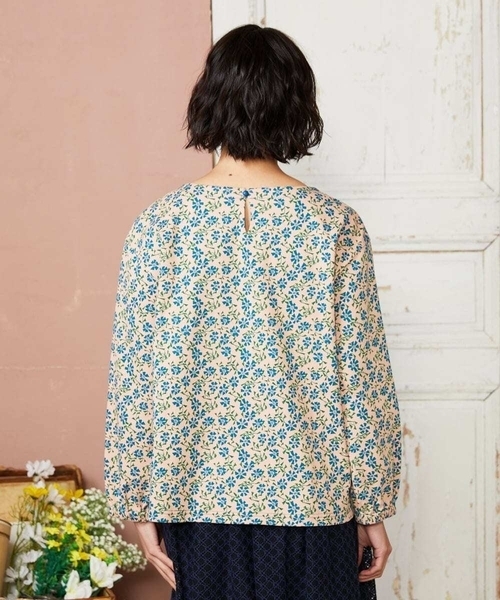 Jocomomola(ホコモモラ)の「Los molinos de vient フラワープリントカットソー(Tシャツ/カットソー・レディース・ライラック/オレンジ・40)」の12枚目の写真