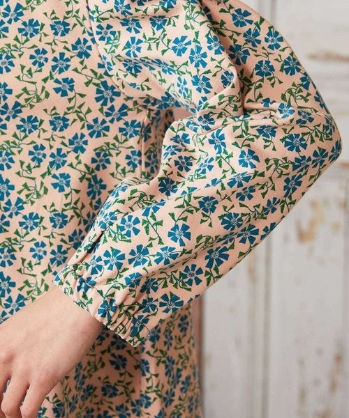 Jocomomola(ホコモモラ)の「Los molinos de vient フラワープリントカットソー(Tシャツ/カットソー・レディース・ライラック/オレンジ・40)」の10枚目の写真