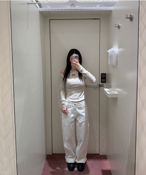 Rest&Recreation（レストアンドレクリエーション）の「LOW RISE STITCH JEANS - WHITE（デニムパンツ・レディース・その他・X-SMALL/SMALL/MEDIUM）」の3枚目の写真