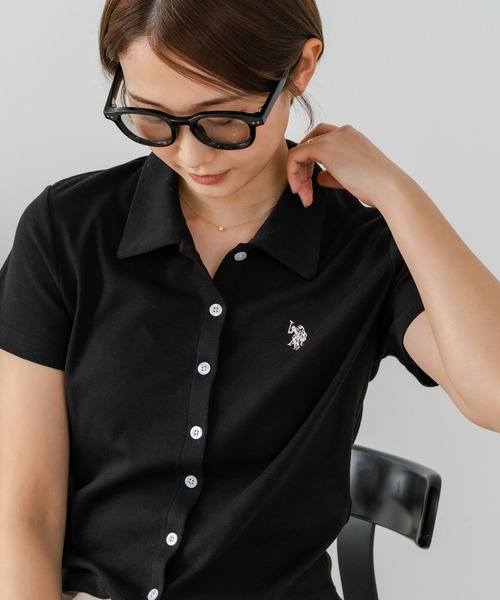 U.S. POLO ASSN.(ユーエスポロアッスン)の「【U.S. POLO ASSN./ユーエスポロアッスン】ワンポイントロゴ刺繍 スムースカットソーシャツ(シャツ/ブラウス・レディース・ブラウン/スミクロ/オフホワイト/ブラック・LARGE/MEDIUM)」の22枚目の写真