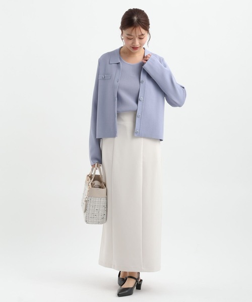 Andemiu（アンデミュウ）の「エリツキボタンカーディガン656625（ニット/セーター・レディース・ブルー/オフホワイト/ブラック・FREE）」の13枚目の写真