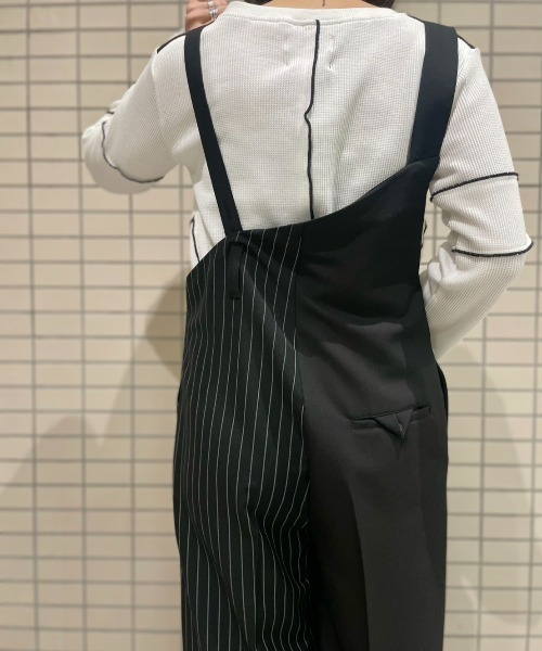 AULA AILA（アウラアイラ）の「AULA AILA（アウラアイラ）別注アシンメトリーサロペット（サロペット/オーバーオール・レディース・グレー/ブラック・0/1）」の20枚目の写真