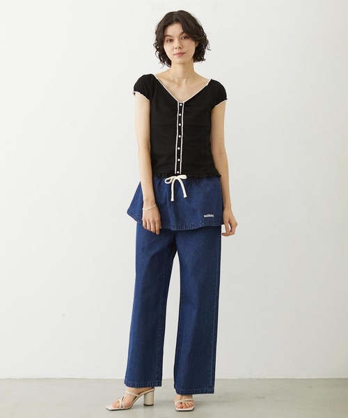 MILKFED.(ミルクフェド)の「FRILL CAP SLEEVE TOP(Tシャツ/カットソー・レディース・オフホワイト/ブラック/レッド・ONE SIZE)」の14枚目の写真