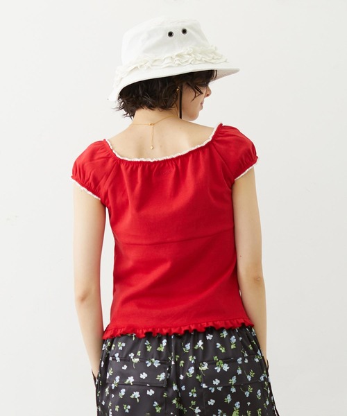 MILKFED.(ミルクフェド)の「FRILL CAP SLEEVE TOP(Tシャツ/カットソー・レディース・オフホワイト/ブラック/レッド・ONE SIZE)」の18枚目の写真
