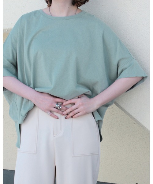 amini(アミニ)の「ドルマンワイドカットソー(Tシャツ/カットソー・レディース・ブラック/チャコールグレー/オフホワイト/ミント・MEDIUM)」の7枚目の写真