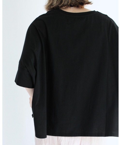 amini(アミニ)の「ドルマンワイドカットソー(Tシャツ/カットソー・レディース・ブラック/チャコールグレー/オフホワイト/ミント・MEDIUM)」の18枚目の写真